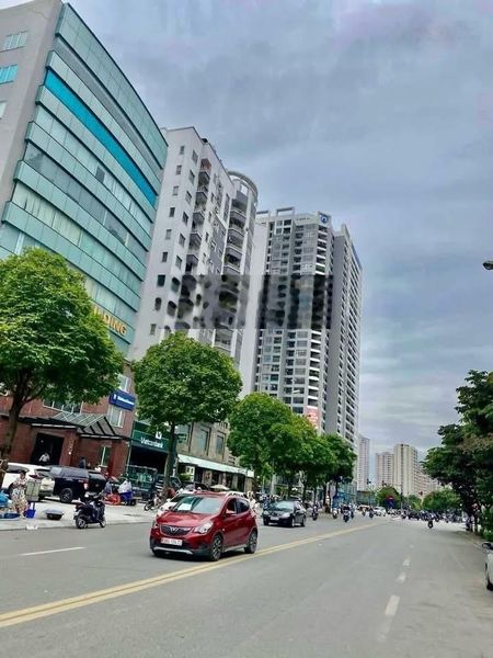 Bán Đất Duy Tân-Cầu Giấy 148m,Oto Tránh Đỗ Ngày Đêm,Vỉa Hè Đá Bóng,Kinh Doanh Sầm Uất,TT Thương Mại