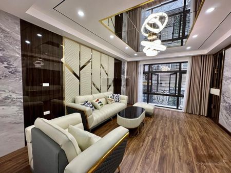 Nhà mới 6 tầng thang máy, Đền Lừ, mặt tiền rộng, tiện ích đầy đủ