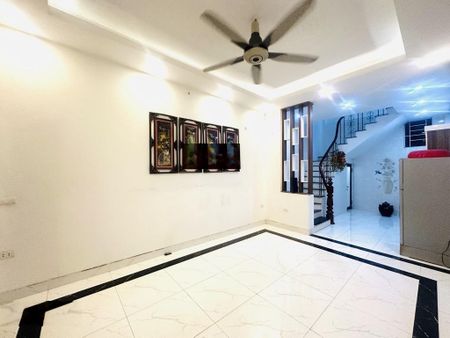 Hiếm-nhỉnh 5tỷ thanh am-việt hưng- đón quy hoạch mặt đường 9m