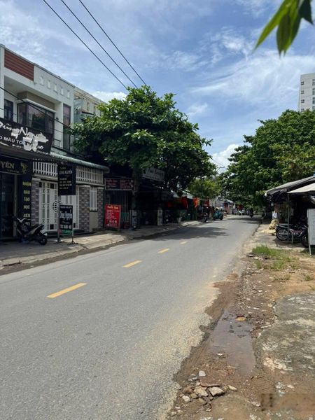 Cần bán gấp đất mặt tiền Âu Cơ - Liên Chiểu - 308m2 giá chỉ 7,4 tỷ