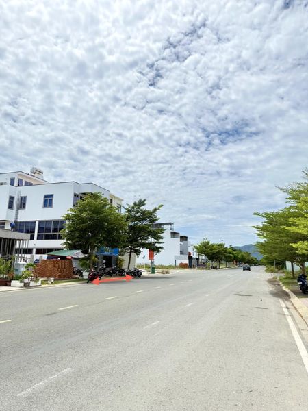 Bán nhanh lô Shophouse đường 27m KĐT Mỹ Gia giá đầu tư 66tr/m2 đối diện bệnh viện Yesin.