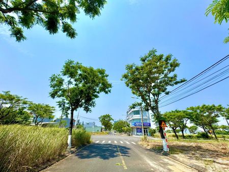 Bán cặp đất kẹp cống 200m2 đường 7m5 Võ Văn Đồng -trục thông sông Cổ Cò và biển