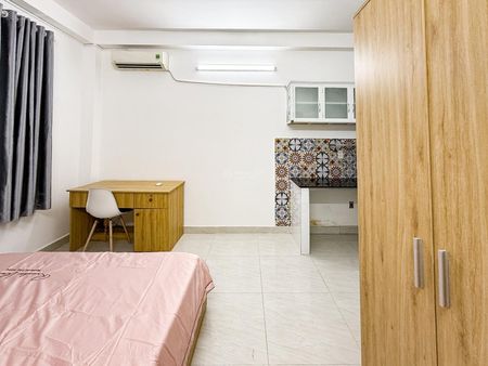 Bán nhà 5 tầng- 8chdv full nội thất-gần mặt tiền phan văn hân-giáp q1