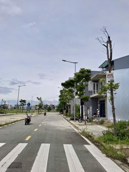 Bán đất Hương Sơ - view trực diện công viên - tặng bãi đậu xe