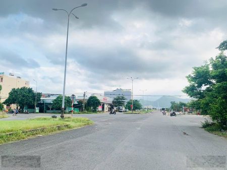 " Bán trong tuần " Đất đường bê tông 6m Phan Văn Định, sát Nguyễn An Ninh | 117.5m2, gần Biển