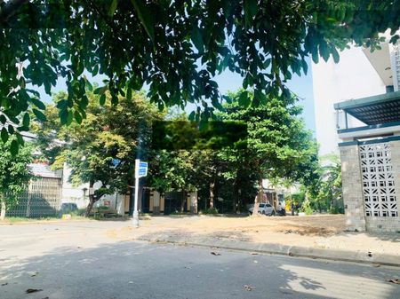 [ Bán gấp ] Lô góc 177m2 siêu hiếm khu Bàu Mạc sát biển Nguyễn Tất Thành, gần Nguyễn Chánh