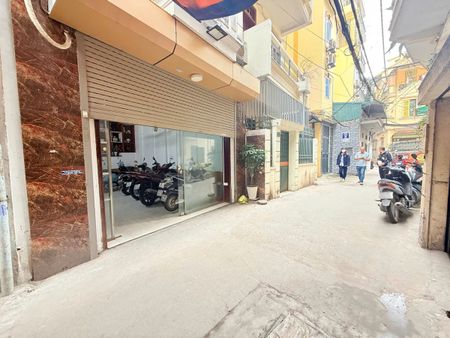 Bán nhà phân lô vip ngõ 61 Hoàng Cầu 62m2 x 7 tầng thang máy MT 5.1m view công viên 31 tỷ Đống Đa