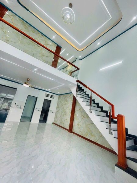 Bán nhà sổ Hồng riêng gần chợ chí Hùng thái hòa tân uyên bình dương