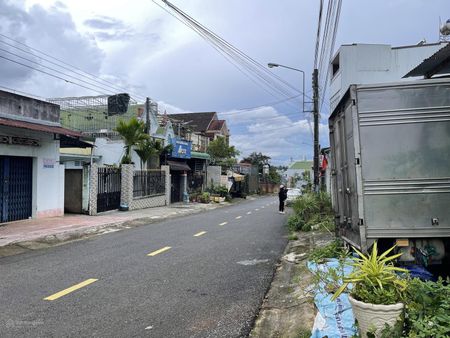 Chính chủ bán đất mặt tiền hẻm nguyễn khuyến phường 2, bảo lộc