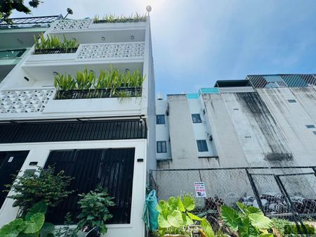 Bán đất hẻm xe hơi đến nơi - ngang 6.5m - full thổ - tt.nhà bè