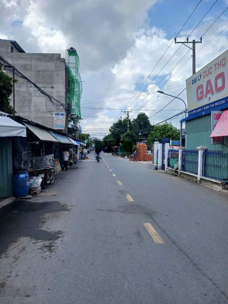 lô đất mặt tiền đường chợ tự phát An Nhơn gần Ngã Tư chiêu liêu tân đông hiệp di an TPHCM Đang cho