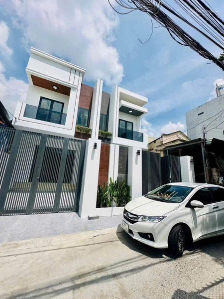 Bán nhà 1 trệt 1 lầu 200m2 đường ô tô gần Chợ 26 TP Biên Hòa có 4,7 tỷ