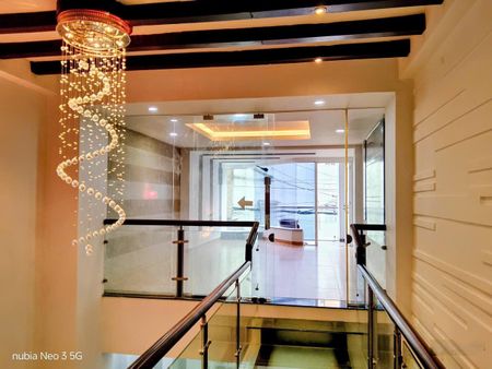 Nhà 4x28m 1 trệt lửng 2 lầu st 5PN HXT Khuông Việt - Đầm Sen. Giá 12 tỷ TL