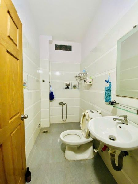 Nhanh mới kịp nhà 5 tầng hẻm nhựa 8m, đường khuông việt, tân phú 80m2 (4x20m) nhỉnh 8 tỷ