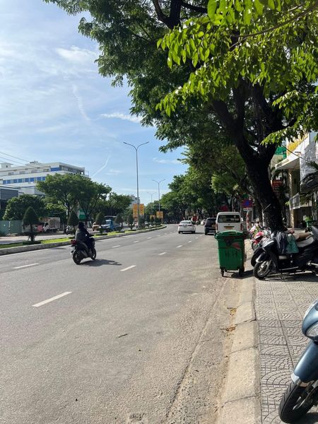 Bán lô đất 2 mặt tiền đường 5,5m sát đường lớn 601, Hòa Liên 2, P Hải Vân, Tp Đà Nẵng DT 226m2