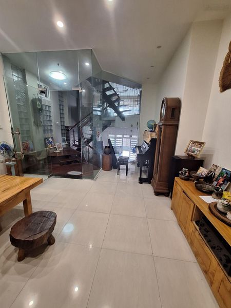 Bán nhà phân lô quân đội - trường chinh, ngã tư sở - ô tô vào nhà - 3 thoáng - ở đẳng cấp