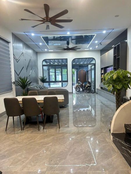 Bán nhà 1 trệt 1 lầu p.tân mai trung tâm tp bh
