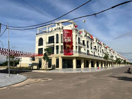 Bán đất nền dự án Quy Nhơn Iconic 2ty5/nền thanh toán trong 12 tháng.ngân hàng hỗ trợ 70% giá trị
