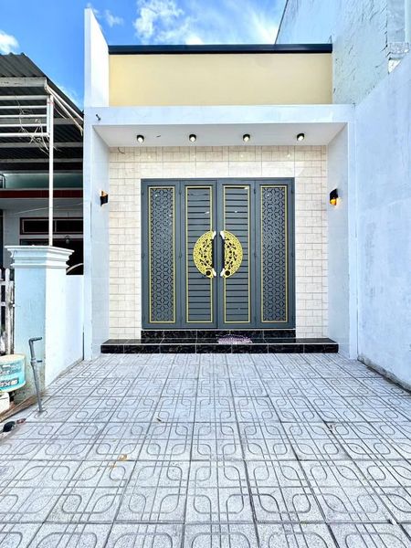 Nhà mặt tiền đường Ngọc Hân Công Chúa, Rạch Giá - Cơ hội an cư lý tưởng!
