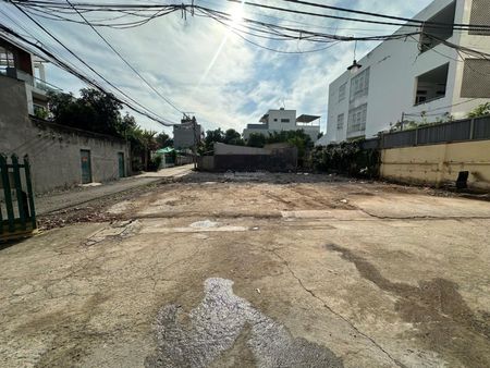 4 lô f0 mặt tiền hẻm 526 linh đông, thủ đức