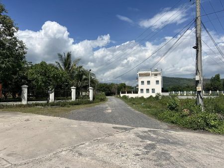 Cần bán nhanh đất thổ cư Diên Lạc (Diên Hoà cũ). Sát Cụm Công nghiệp Diên Thọ VCN đang triển khai.