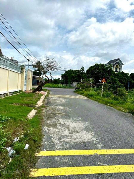 Thị trấn củ chi 200m2/810tr mt đường lưu khai hồng , full thổ cư , shr
