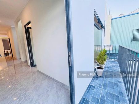 Bán gấp nhà 1 trệt 1 lửng sổ hồng riêng thổ cư 100% gần ngã 4 Quang Thắng, TT 700tr nhận nhà ở ngay