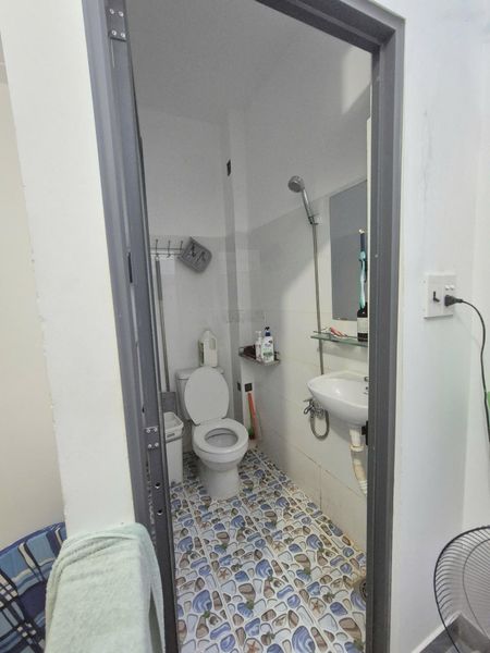 Bán nhà 3.1x6.5m 1 trệt 2 lầu 2PN 3WC gần chợ Huỳnh Văn Chính - Tân Phú