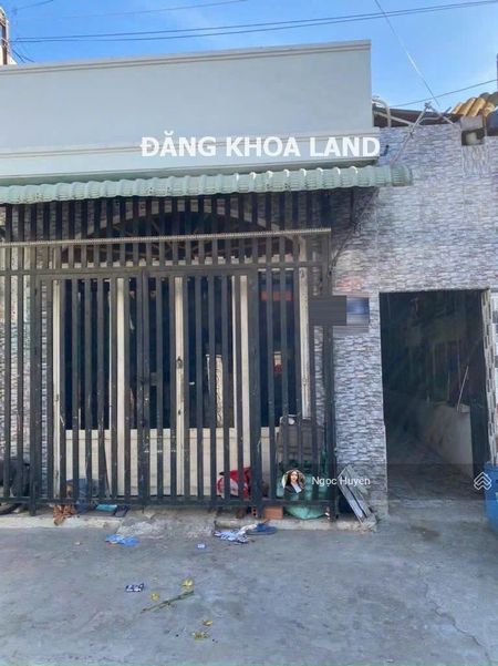 Bán nhà trọ 4 trọ + kiot - thu nhập 8tr/th - HXH - DT: 84m2 giá 3,8 tỷ, giáp Thủ Đức