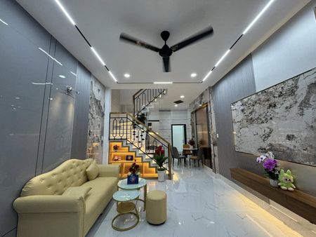Bán nhà tân bình, 72m2, trần thái tông x trường chinh