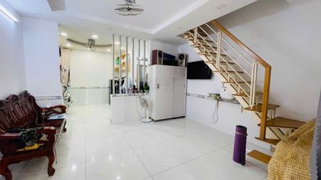 Hẻm 4.5m Đặng Văn Ngữ, Ngang 6m, DTCN 78m2. Giá 8,8 tỷ TL