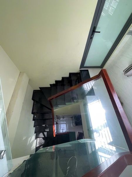 Nhà cần bán p phú thuận quận 7 , 82.5m2 , 3 lầu , hx hơi , 7, 8tỷ ( tl)