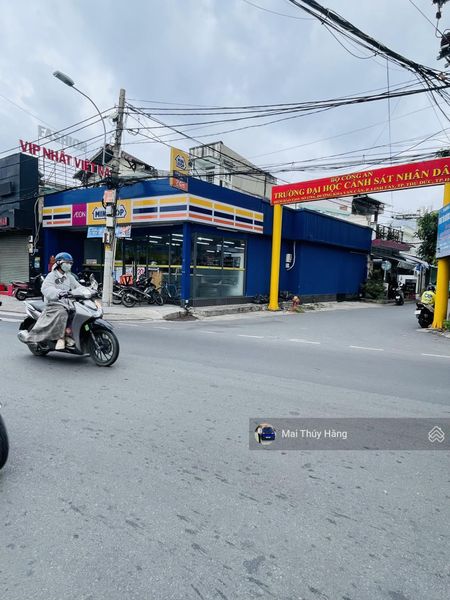 Giá tốt nhất linh chiểu - nhà 3 tầng kiên cố - ngay đh ngân hàng - 80m2 giá 7.25 tỷ - hxh sạch đẹp