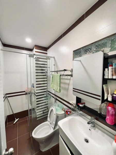 Khu vip Đường Nguyễn Văn Đậu! Bán nhà 5 tầng BTCT, hẻm nhựa sạch sẽ, khu dân trí cao tầng