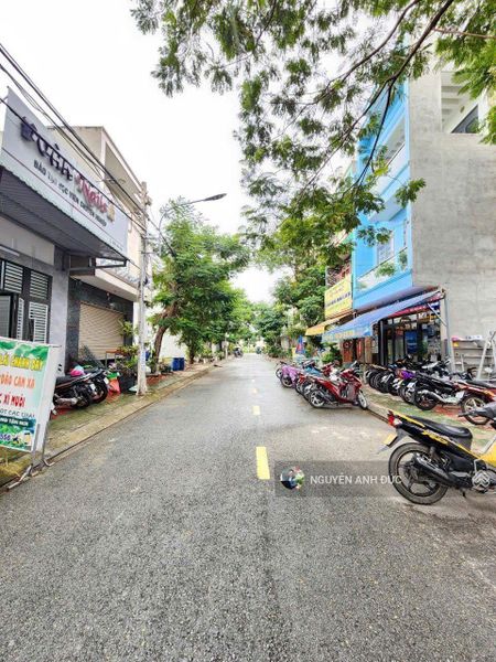 Em nhận ký gửi mua bán nhà và đất kdc đại ngàn -a/chị chính chủ gửi em ạ.em còn lô 3.5 tỉ-5x15-75m