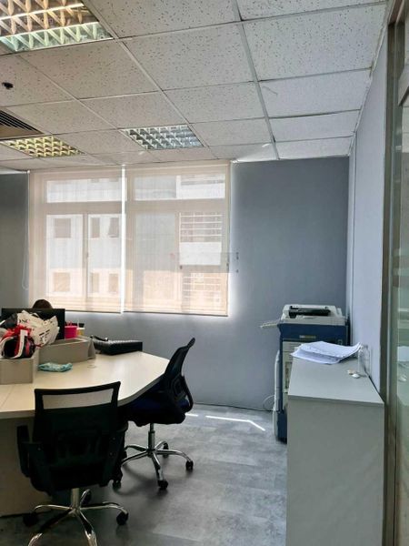 Bán nhà góc 2 mặt tiền Nguyễn Thái Sơn. DT 220m2 (11 x 20m), HĐT 72tr/th. Giá 40 tỷ TL - tin thật