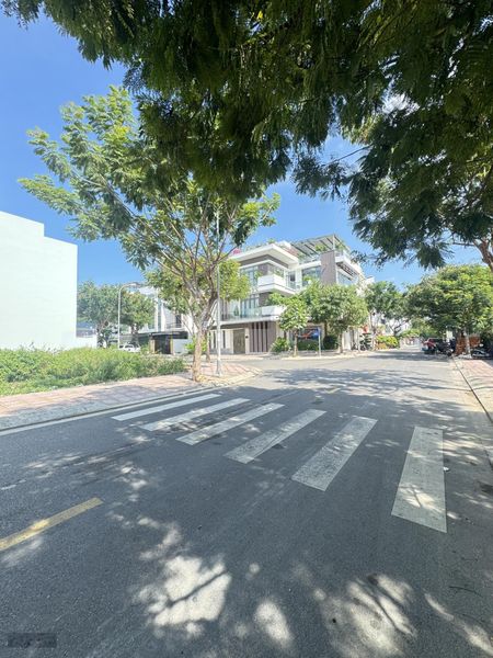 Lô góc đẹp mặt nhìn sông đường 1a kdt hà quang 2 giá tốt