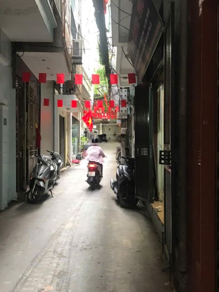 Bán nhà phố xã đàn - trung phụng - gần phố - ngõ thông - dân xây 3 thoáng - rộng gần 60m - 8,78 tỷ
