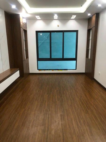 Siêu phẩm ngõ 12 Nguyễn Văn Huyên ô tô tránh 3 mặt thoáng 6 tầng thang máy, giá 12.5 tỷ