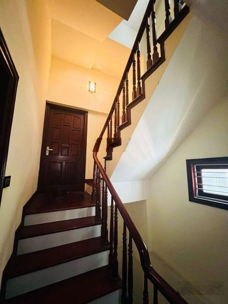 Bán nhà phố Trần Khát Chân diện tích 65m2 5 tầng nhà đẹp giá tốt. 0773281235. Hoa hậu. Gần ôtô