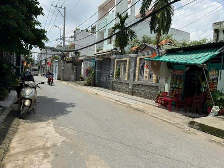 Bán đất kinh doanh 2 mặt tiền đường 49 hbc có nhà sẵn giá đầu tư 0931889878