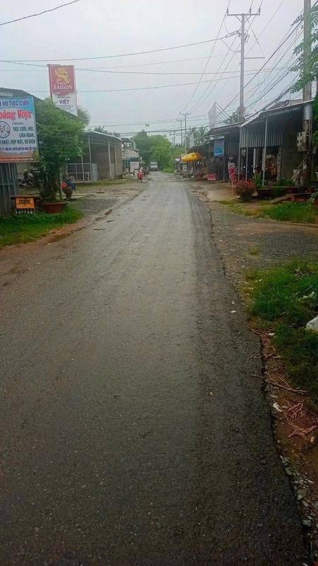 Bán nhà mặt tiền đường nhựa Thành An, Mỏ Cày Bắc, Bến Tre, gần chợ Năm Hỉ, diện tích 900m2, 300m2 thổ cư