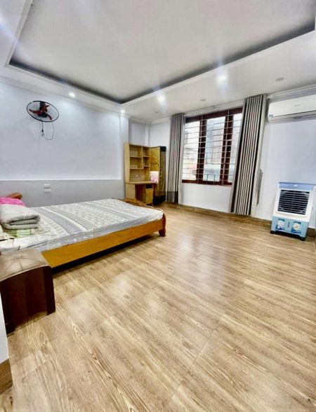 Đền Lừ - ngõ thông kinh doanh - gần ngay mặt phố - 37m2 - 5 tầng - 6.x tỷ