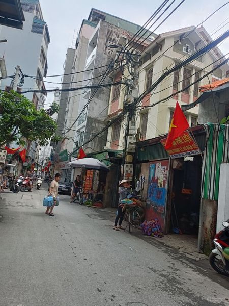 Đẹp rẻ nhất đình thôn - ô 42m2 - mặt tiền 4m vuông đẹp - 3m ra ô tô tránh - thoáng trước sau - 10tỉ