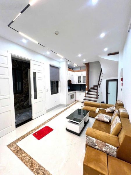 Trung kính - trần duy hưng ngõ thông-lô góc siêu đẹp 5 tầng mới ở ngay giá chỉ 8.9 tỷ