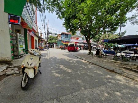 Bán đất Nguyễn Văn Linh, Thạch Bàn, Long Biên, 70m2, MT 4.3m, giá 10 tỷ, ở tuyệt nhiều ý tưởng KTS