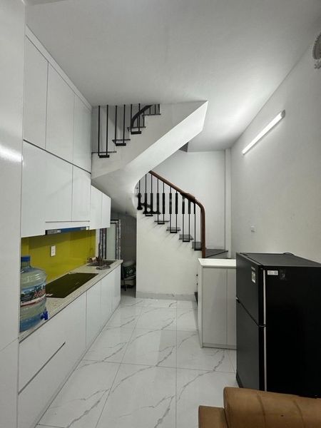 Lô góc 2 thoáng Vương Thừa Vũ - Thanh Xuân - DT 30m2 - Ngõ xe ba gác thông - Vài mét ra phố
