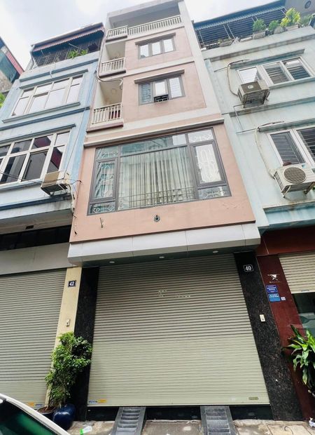 Giảm thêm 1 tỷ cần bán gấp trong tháng- lê văn lương nhà 2 mặt thoáng- vị trí đắc địa- giá cực hời