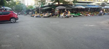 Bán gấp nhà ngõ 93 chu huy mân, đường ô tô 7 chỗ, sổ đỏ sẵn, đủ tiện ích, nhà đang cho thuê.