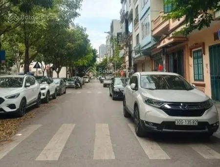Bán nhà hồ tùng mậu, cầu giấy 55m2,10 phòng, ba bước ôtô, nhỉnh 11 tỷ , không thể có căn thứ 2